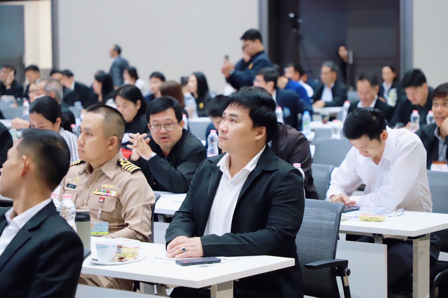 title - ส.ป.ก. ร่วมการประชุมคณะอนุกรรมาธิการการบริหารราชการแผ่นดินด้านการจัดการภัยพิบัติระดับชาติ ในคณะกรรมาธิการการบริหารราชการแผ่นดิน วุฒิสภา